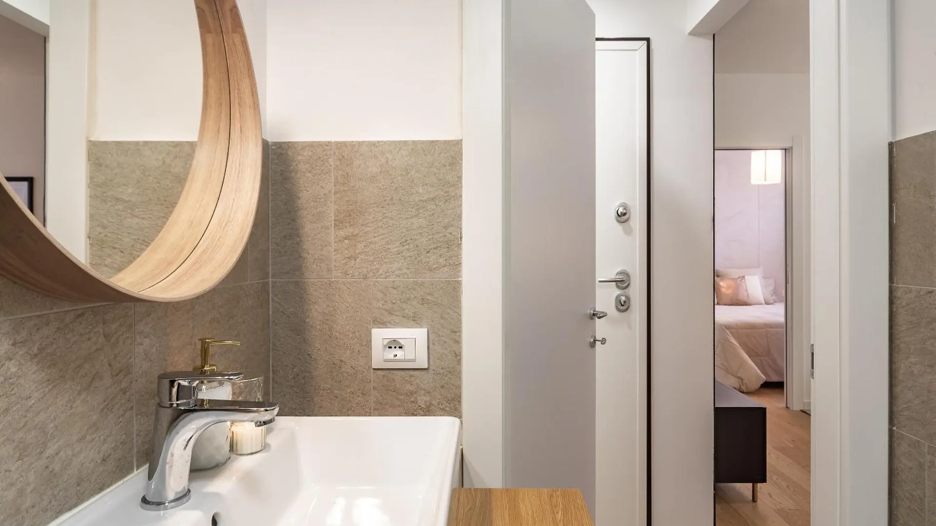 Appartamento 45Royal Stylish House Milan City Center Italia